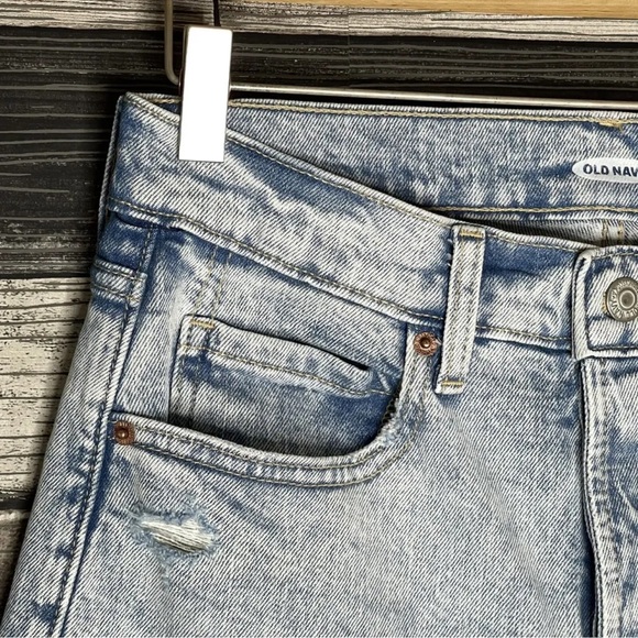 NEW Old Navy Sky Hi Straight Jeans Womens Sise 6 Distressed Light Wash Raw Hem - Picture 2 of 11